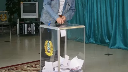 Выборы президента Казахстана завершились в большинстве регионов
