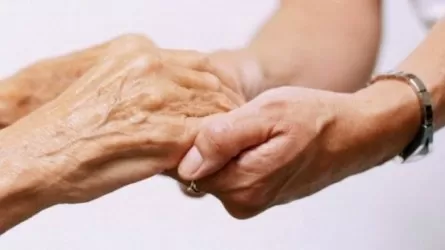 Әлеуметтік қызметшілердің мәртебесі туралы заң әзірленеді