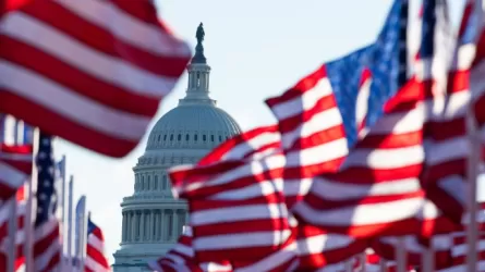 Умершие демократы переизбраны в палату представителей США