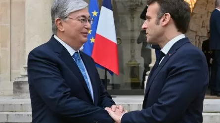 Руслан Желдібай: Президенттің Францияға сапары аясында отызға жуық келісім жасалды