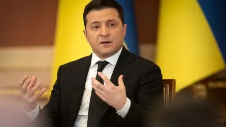 Зеленский заявил о готовности вернуть Крым, но невоенным путем  