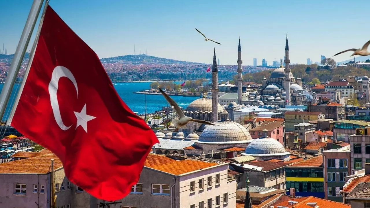 Рейтинг Турции на уровне "В" подтвердили в агентстве Fitch Ratings