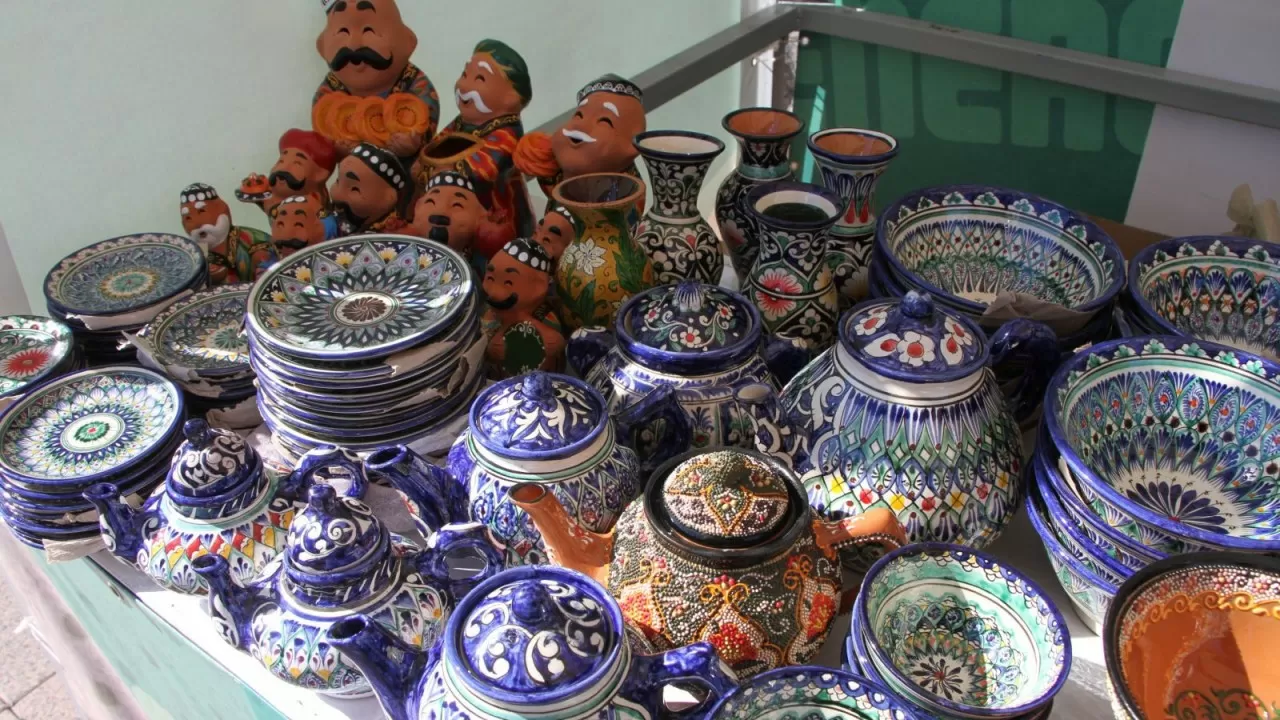 Өзбекстан бір жылда Қазақстанға 132 мың доллардың қыш ыдысын импорттаған
