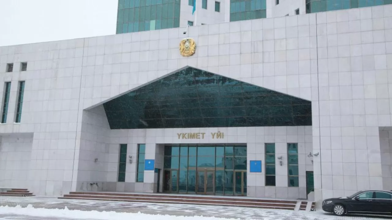  Үкіметте ғылым мен жоғары білім беруді дамытудың өзекті мәселелері қаралды