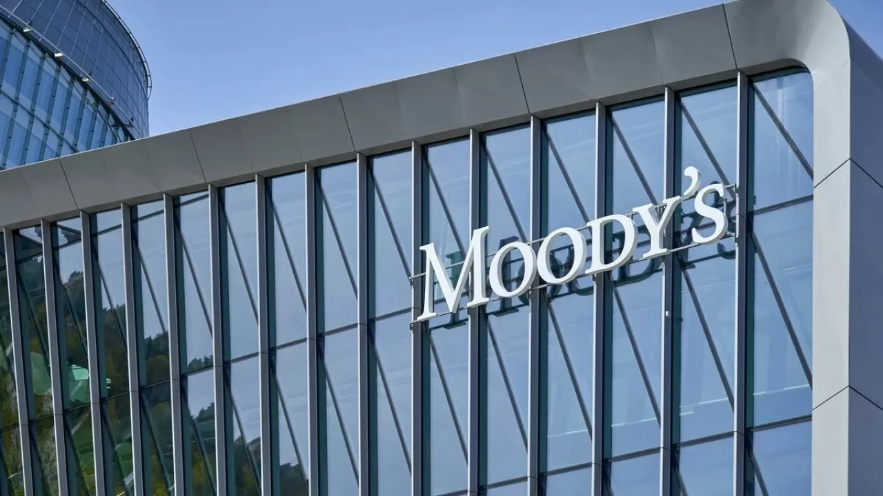 Moody's Investors Service рейтингтік агенттігі Jusan Bank рейтингі бойынша болжамды "Тұрақтыдан" "Оңға" көтерді 