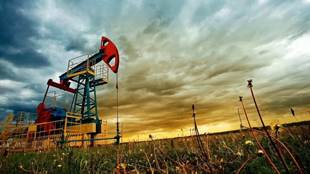 Казахстан в новой экономической реальности: нас опять спасут наша нефть и уран?