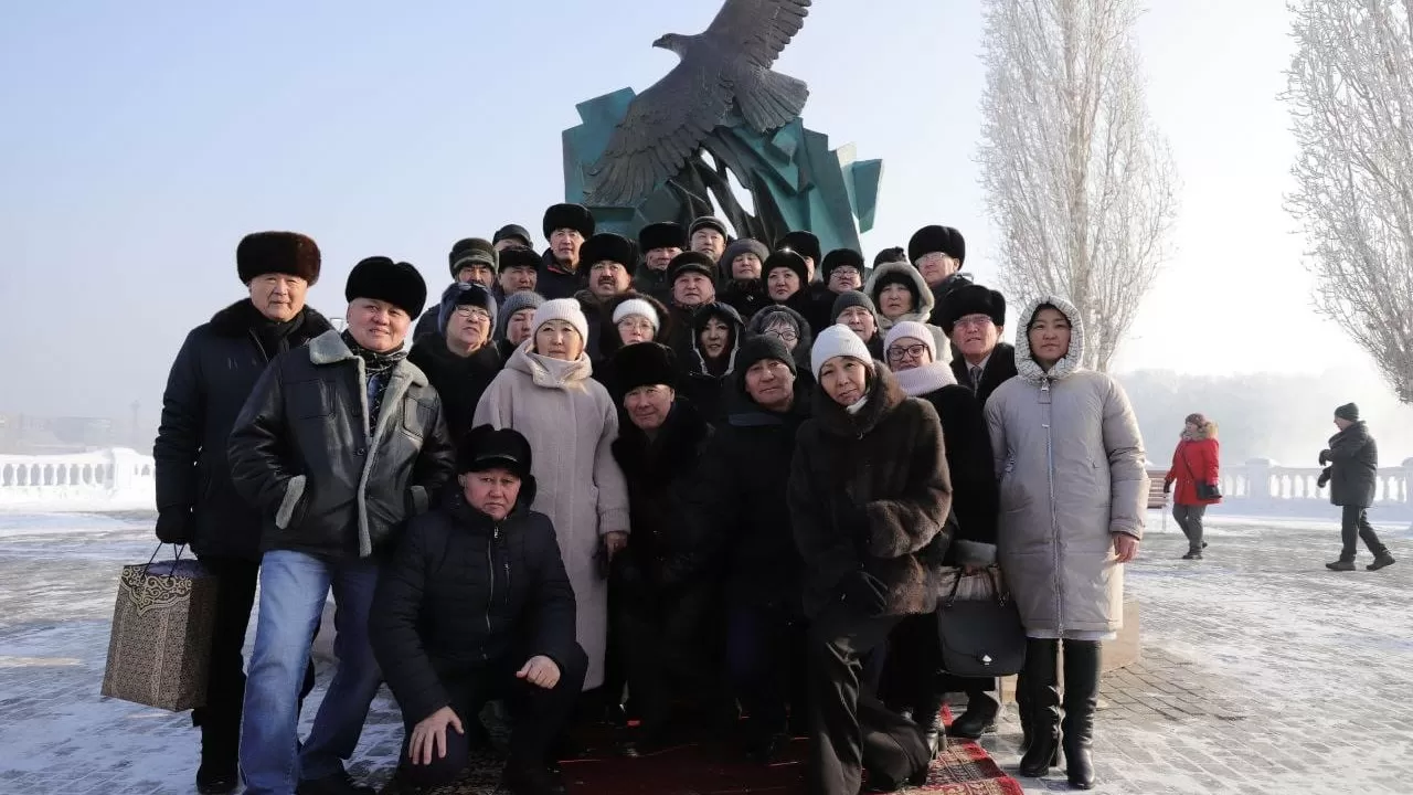 Өскеменде "Желтоқсан алауы" мүсіндік композициясы бой көтерді