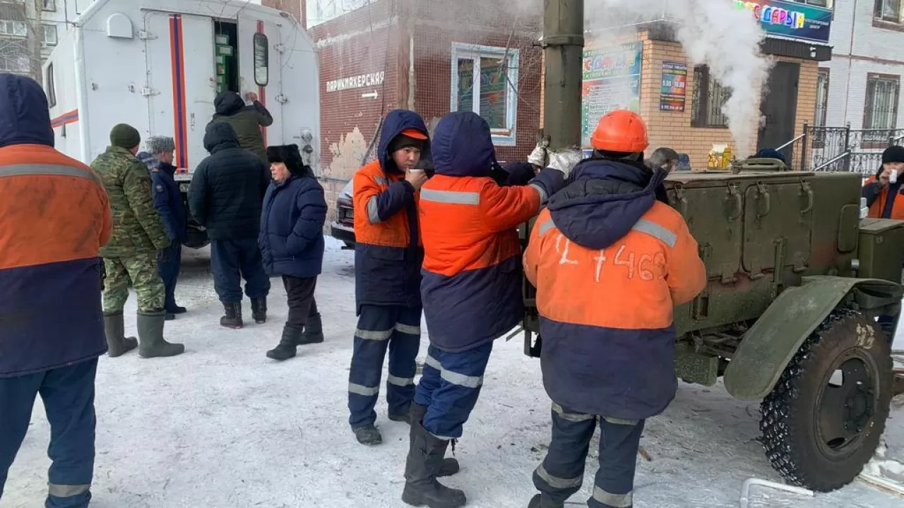 Полевые кухни для горожан и ремонтников организовали в Экибастузе