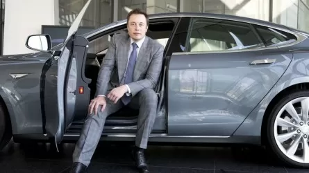 Акций Tesla на 3,6 млрд долларов продал Илон Маск