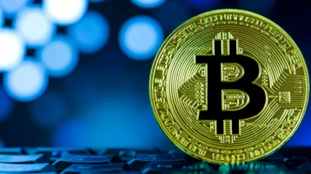 Криптовалютный карточный домик с фундаментом из обмана – обзор "Интерфакса"