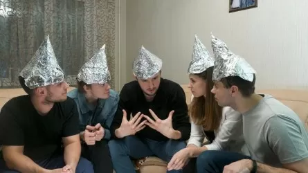 Никакой Билл Гейтс не собирается контролировать казахстанцев с помощью базовых станций – Багдат Мусин 