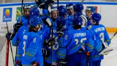 МЧМ по хоккею: Казахстан вышел на второе место в первом дивизионе