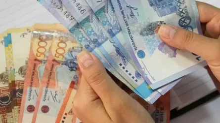 Келер жылдан бастап ең төменгі жалақы 70 мың теңгеге көтеріледі - Смайылов