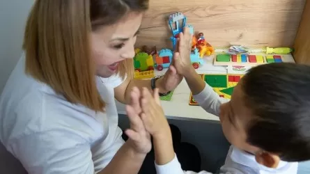 В Казахстане предложили улучшить соцпакет для детей с ментальными особенностями