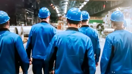 Мықты мамандарға елімізде 10 жыл тұру құқығы беріледі
