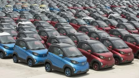 Китай почти в три раза увеличил экспорт электромобилей по всему миру 