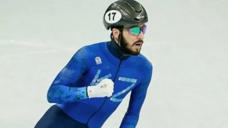 Казахстанец стал вторым на этапе Кубка мира по шорт-треку в Алматы 