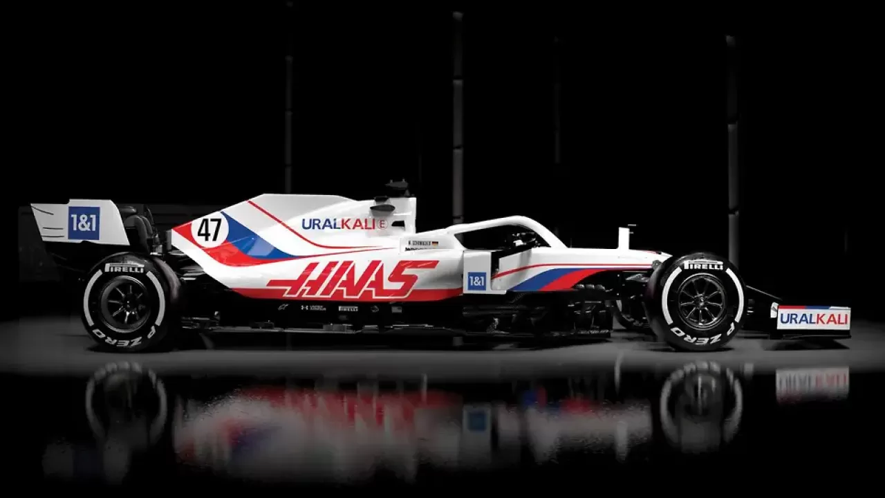 Команда "Формулы-1" Haas убрала с сайта упоминание о спонсорстве "Уралкалия"