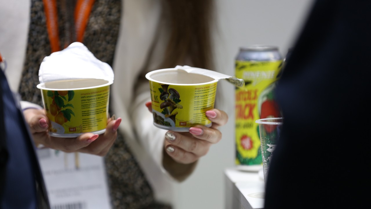 Московские производители безалкогольных напитков представили продукцию на FoodExpo Qazaqstan 2021 при поддержке АНО "МЭЦ" 