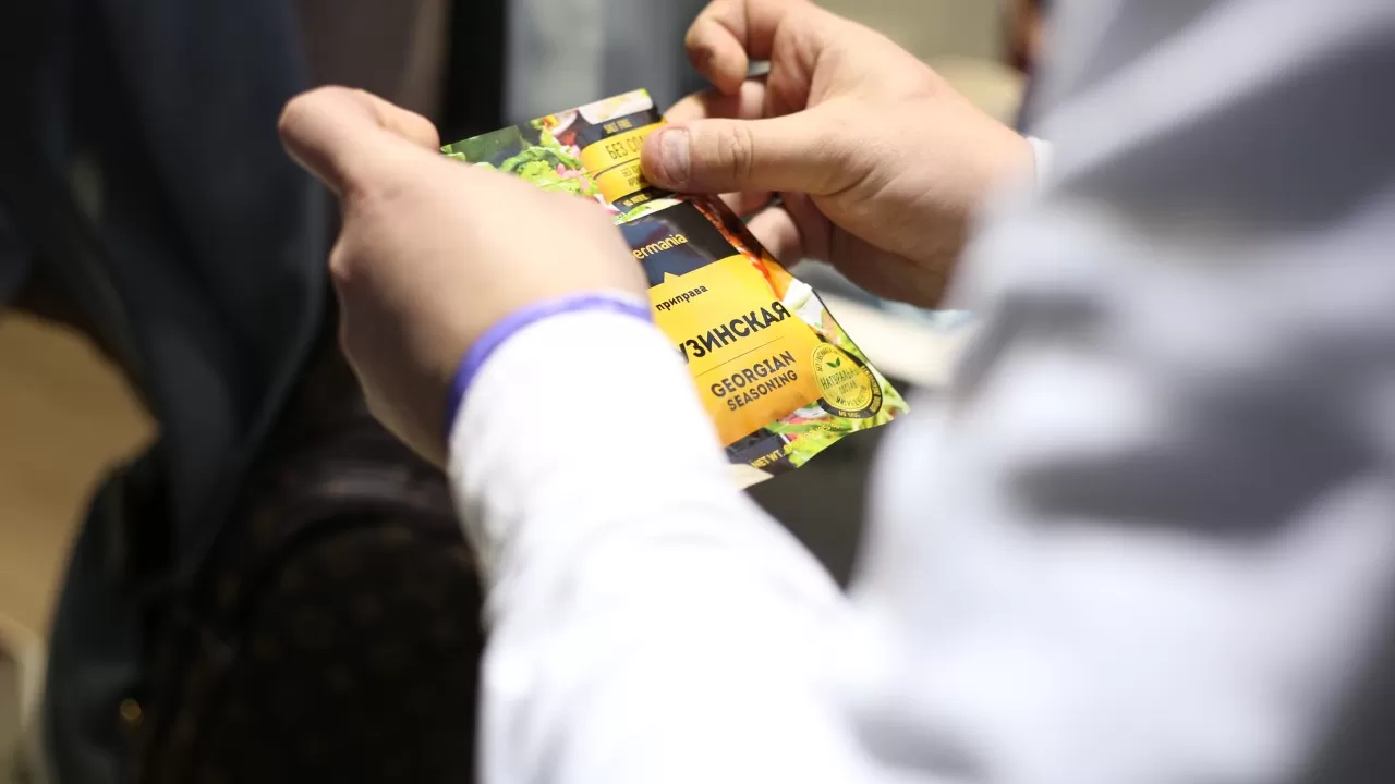 На выставке FoodExpo Qazaqstan при поддержке МЭЦ представлены московские бренды Peppermania и Jennifer’s
