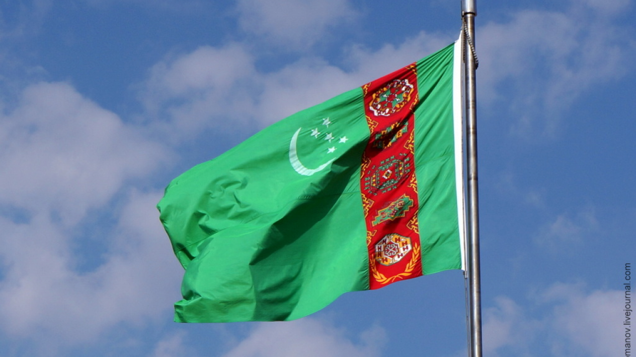 В Туркмении состоятся внеочередные выборы президента