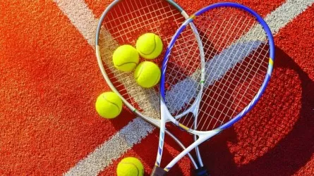 Два казахстанца продолжат борьбу в одиночке домашнего турнира ITF