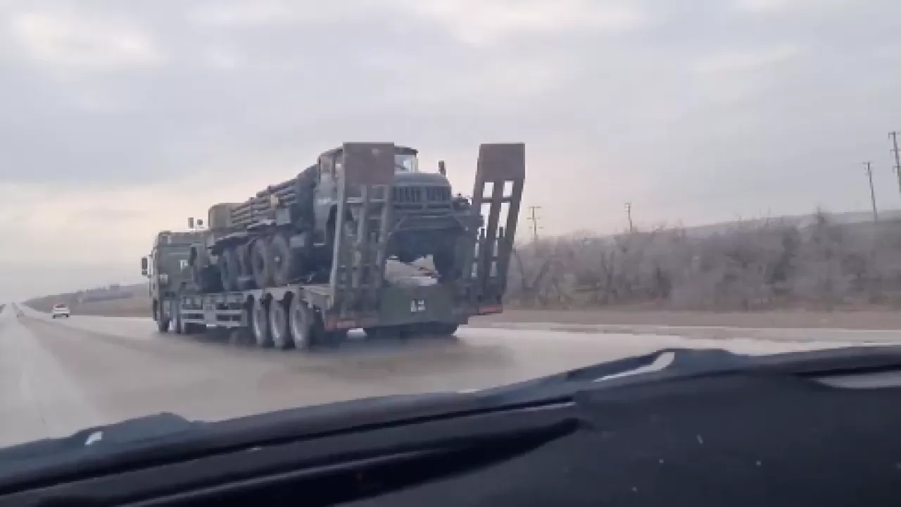 Военную технику на трассе Капшагай – Алматы прокомментировали в минобороны