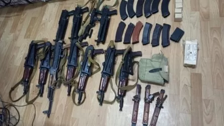 С января КНБ РК нашел 8 схронов оружия, похищенного в Таразе