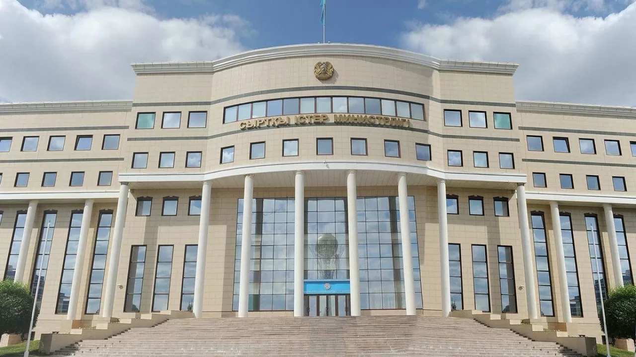 Kazakh FM Reiterates Calls on Russia, Ukraine to Seek Peaceful Solution