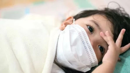Токсическое поражение или вакцина Pfizer? Новый гепатит поражает детей