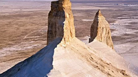 Бозжыра шатқалындағы атышулы қонақүй салынбайтын болды