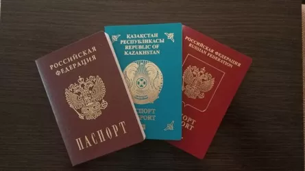Казахстанку лишили гражданства и заставили вернуть пенсию за 10 лет