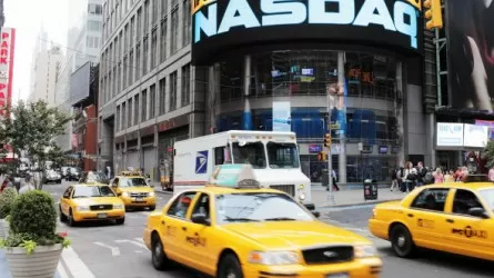 Впервые с сентября 2020 года NASDAQ упал на 4% за день 