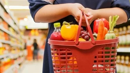 Социально значимые продукты подорожали почти на 15% с начала года