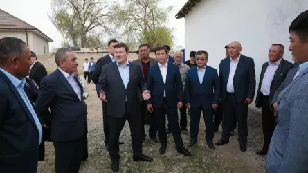Исполнительный секретарь AMANAT встретился с общественностью Туркестанской области