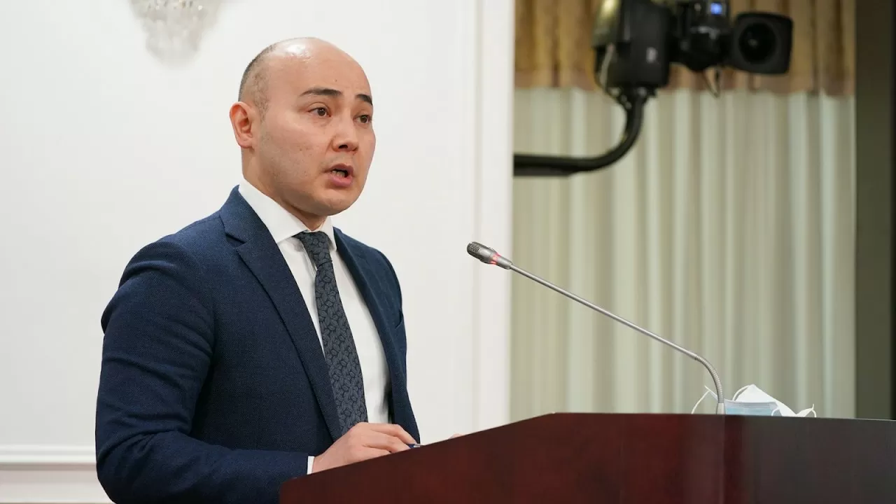 "Министр мырза, өзіңіз бір ауылға бардыңыз ба?"