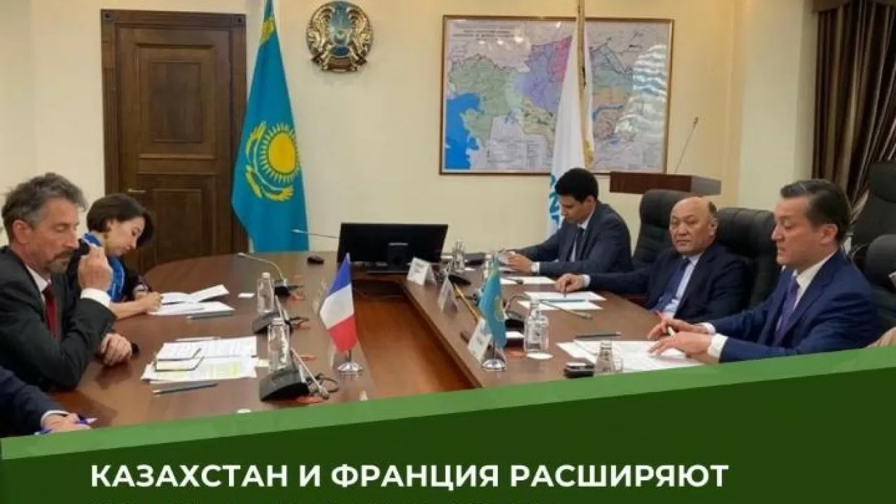 Франция поможет Казахстану в утилизации отходов