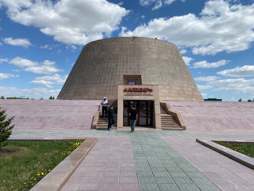 "Ең сұмдығы: Лагерде бойына бала біткен әйелдерге де аяушылық болған жоқ" 