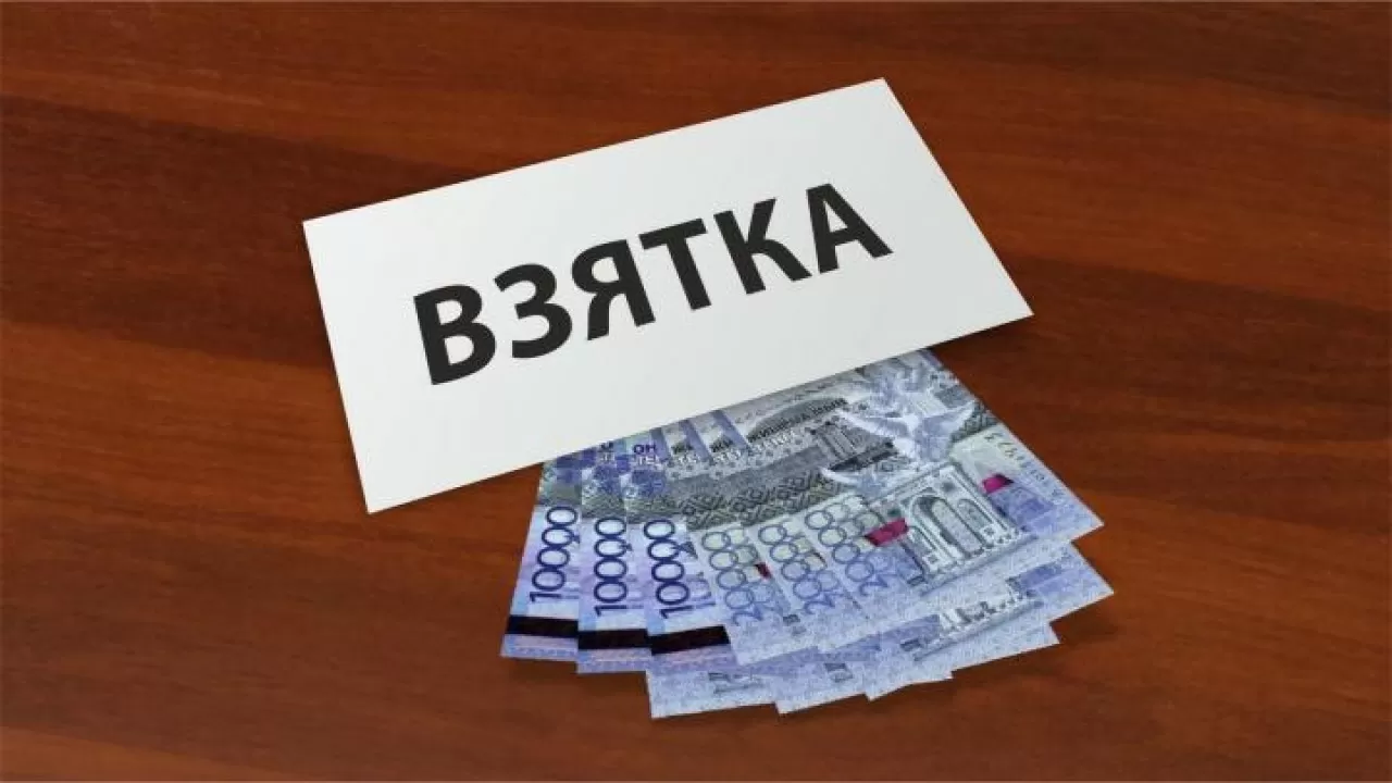 В 55% случаев инициаторы коррупции – представители госорганов 