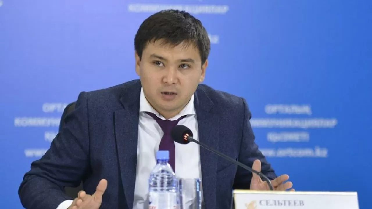 Политолог: Казахстанцам предстоит проголосовать за новый эффективный формат работы институтов власти
