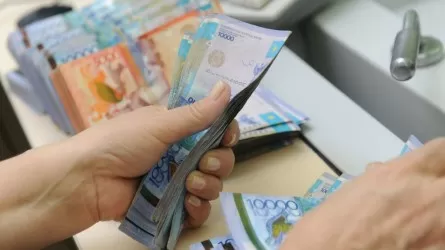 Где в Казахстане самые высокие зарплаты?