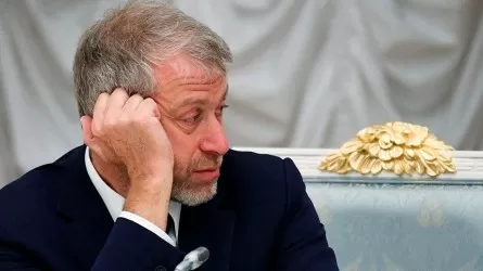 Роман Абрамович официально продал "Челси" за рекордные 5,3 млрд долларов