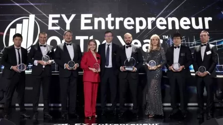 Что стоит за победой бизнесменов в конкурсе "Предприниматель года"? 