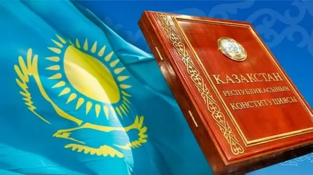 Парламент болашақ Конституциядағы Назарбаевқа қатысты норманы едел-жедел алып тастады