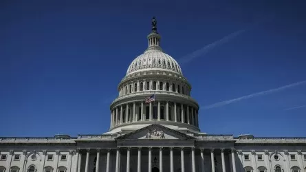Сенат США проголосовал за пакет помощи Украине на 40 млрд долларов