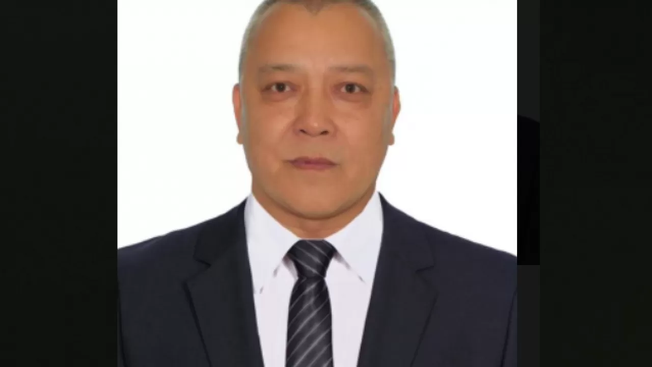 Досье: Алишер Сулейменов