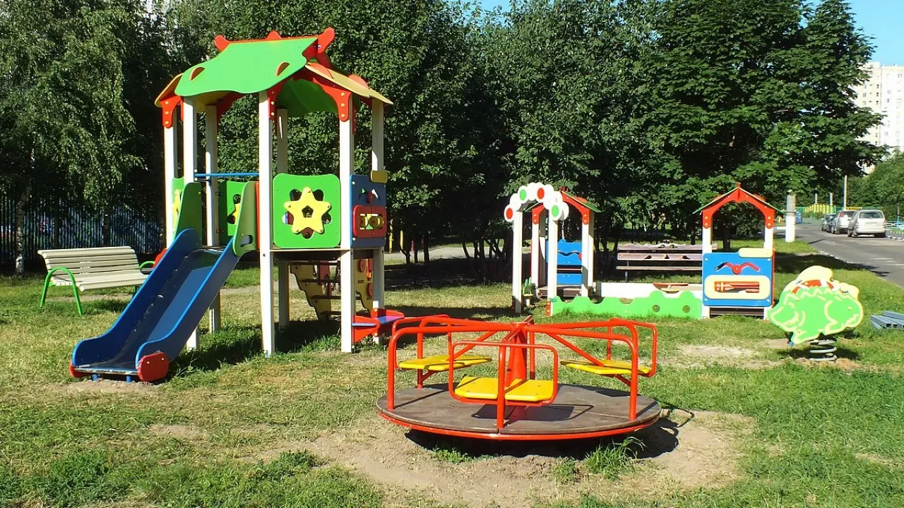 В Казахстане ужесточили требования к детским игровым площадкам