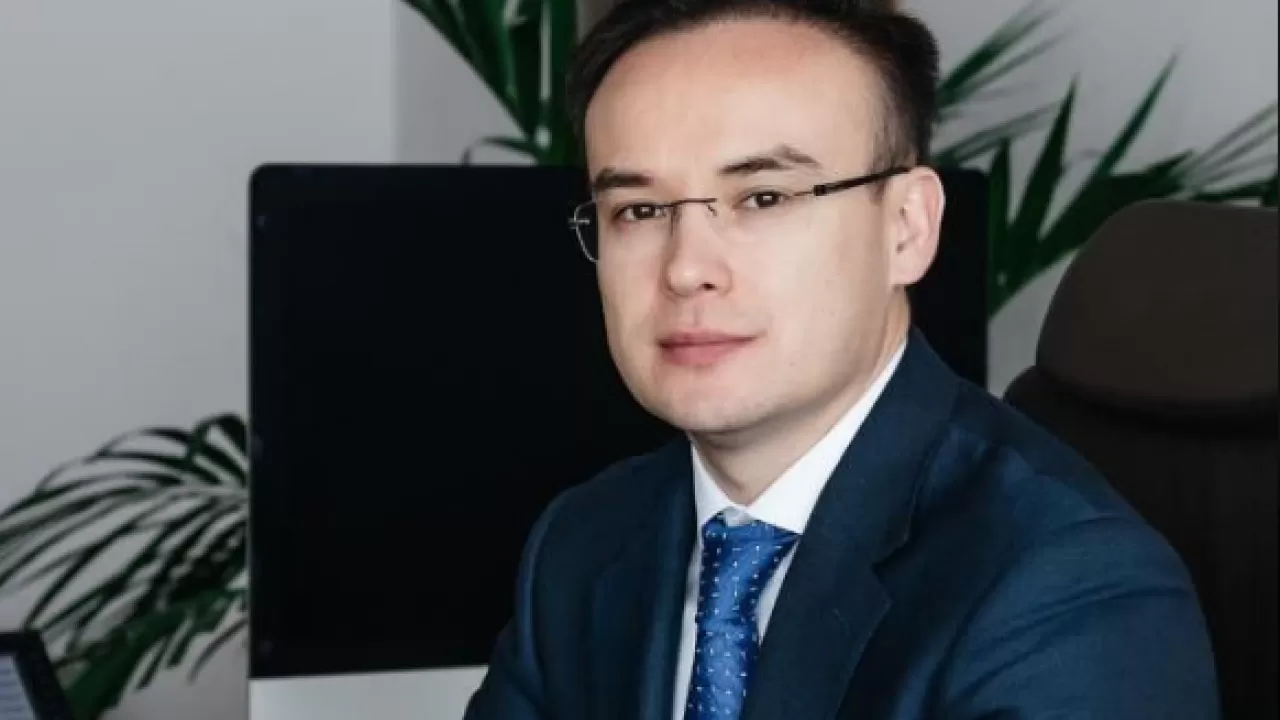 ​​Родной брат главы Нацбанка временно возглавит коммерческий банк в Казахстане 