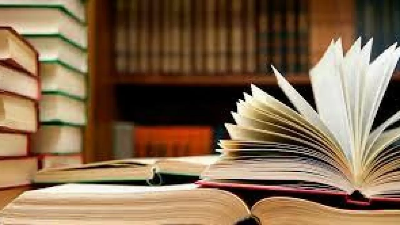Комплект книг за 57 млн тенге пытались купить чиновники Алматинской области