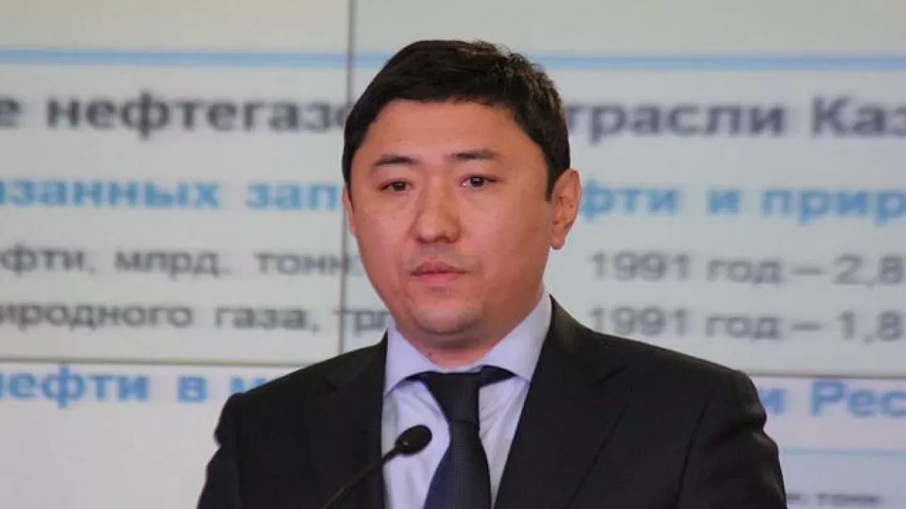 Министр энергетики РК Болат Акчулаков сделал прогноз о ценах на ГСМ